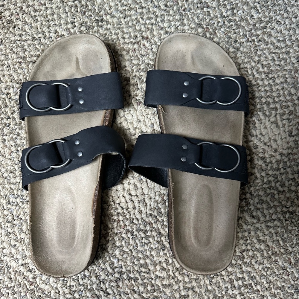 Women’s American Eagle sandals